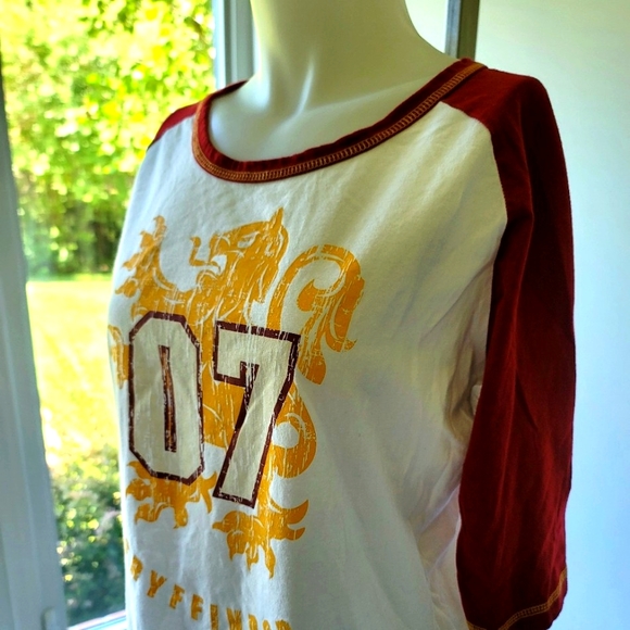 Harry Potter 07 Gryffindor 3/4 Sleeve Top Size XL - Picture 2 of 6